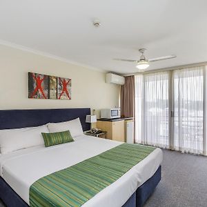 The Wellington Apartment Hotel Brisbane Exterior photo