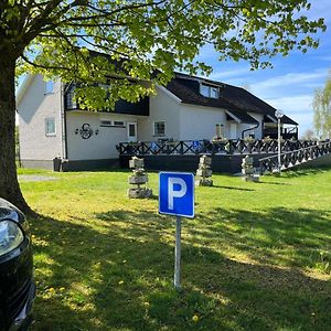 Stegemans Horse Hotel And Country Lodge Ljungby  Exterior photo