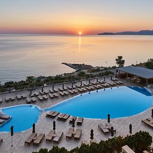 Blue Marine Resort And Spa Hotel Ágios Nikólaos Exterior photo