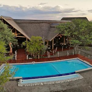 Etosha Oberland Lodge Okaukuejo Exterior photo