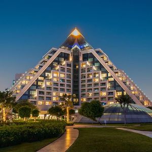 Raffles Dubai Hotell Exterior photo