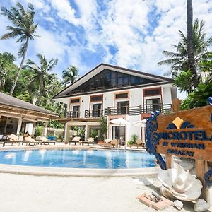 Microtel By Wyndham Boracay Balabag  Exterior photo