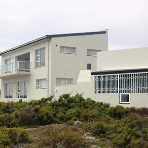 Seester Accommodation Lambert's Bay Exterior photo