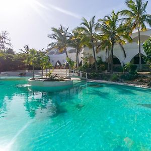 Sun Palm Beach Resort Watamu Exterior photo