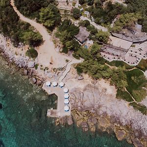 Hotel Porto Valitsa Paliouri Exterior photo