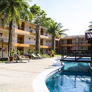 Hotel Plaza Palenque Exterior photo