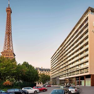 Pullman Paris Tour Eiffel Hotell Exterior photo