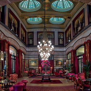 Pera Palace Hotel Estambul Exterior photo