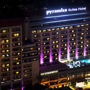 Pyramisa Suites Hotel El Cairo Exterior photo