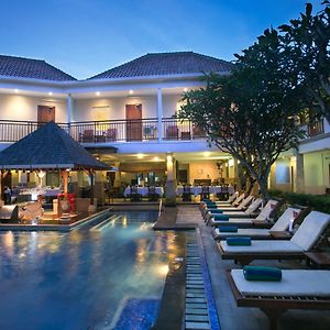 The Niche Bali Hotel Legian Exterior photo