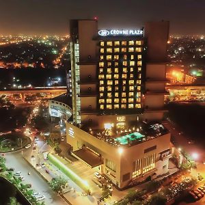 Crowne Plaza New Delhi Rohini, An Ihg Hotel Exterior photo