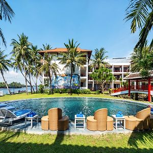 River Beach Resort & Residences Hội An Exterior photo