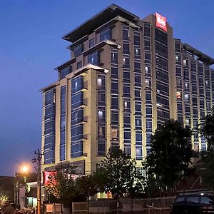 Hotel Ibis Semarang Simpang Lima Exterior photo