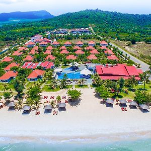 Mercury Phu Quoc Resort & Villas Exterior photo