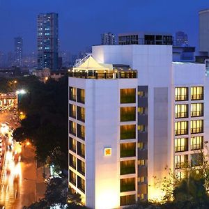 The Shalimar Hotel, Kemps Corner Bombay Exterior photo