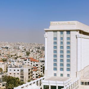 Four Seasons Hotel Amman Exterior photo