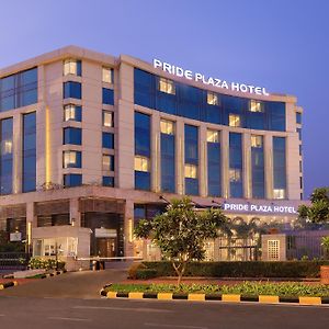 Pride Plaza Hotel, Aerocity Neu-Delhi Exterior photo