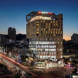 ホテル イビス アンバサダー プサン シティセンター 釜山広域市 Exterior photo