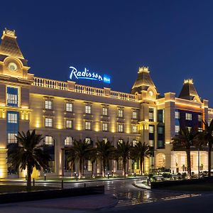 Radisson Blu Hotel, Аджман Exterior photo