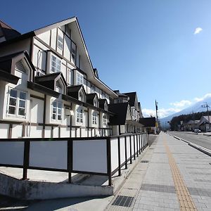 Hotel Camelot Fujikawaguchiko Exterior photo