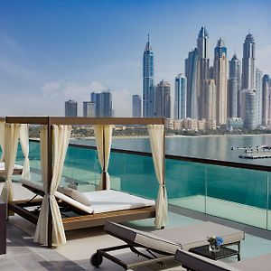 Hilton Dubai Palm Jumeirah Exterior photo