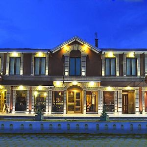 Hotel Jardines de Uyuni Exterior photo