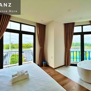 Hanz Sofia Grand World Hotel Phú Quốc Exterior photo