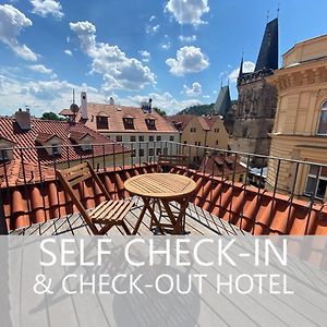 Charles Bridge Rooms & Suites By Sivek Hotels Praga Exterior photo