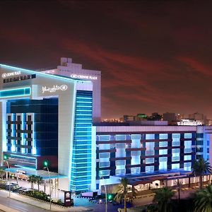 الرياض فندق كراون بلازا رياض منهال Exterior photo