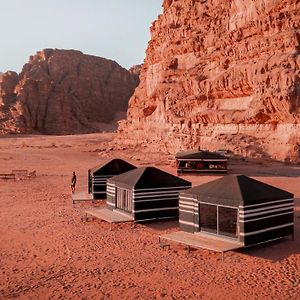 Desert Bird Camp Bed & Breakfast Wadi Rum Exterior photo