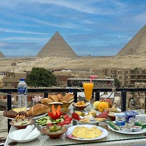 Golden Pyramids View Inn Cairo Exterior photo