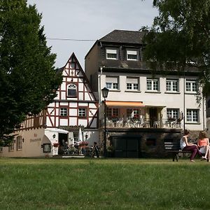 Alte Winzerschenke Bruttig-Fankel Exterior photo