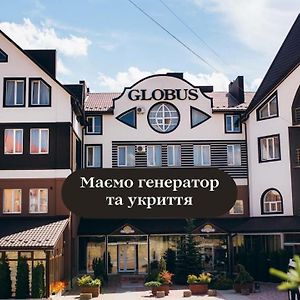 Globus Hotel Tarnopol Exterior photo