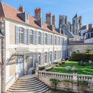L'Hotel De Panette, Un Exceptionnel Chateau En Ville - Chambres Et Suites Historiques, Parking - Petit Dejeuner Offert Bourges Exterior photo