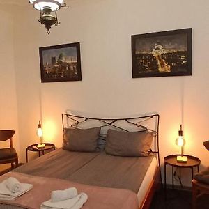 Authentic Belgrade Centre Hostel - Only Private Rooms Exterior photo