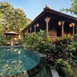 Kawan Antique Ubud Villa Exterior photo