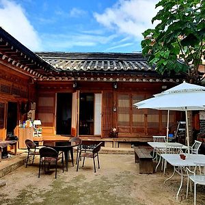 Namhyundang - Hanok Korean Traditional House Villa Seoul Exterior photo