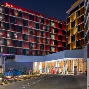 Hotel Ibis Doha Exterior photo