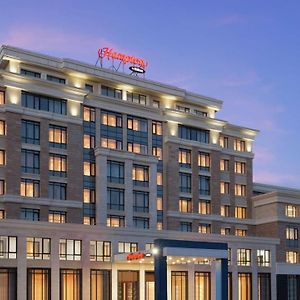 Hotel Hampton By Hilton Astana Triumphal Arch Exterior photo