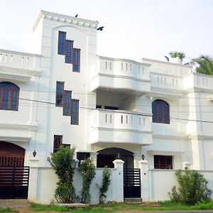 Mp Villa - Lovely Furnished Appartment Pondichéry Exterior photo