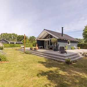 Modern And Cozy Cabin Near Copenhagen City And Airport Dragør Exterior photo