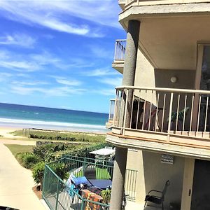 Sanctuary Beach Resort Gold Coast Exterior photo