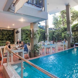 King Grand Boutique Hotel Phnom Penh Exterior photo