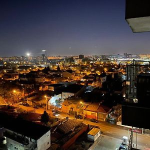 Rose Garden Colentina Apartment Bucharest Exterior photo