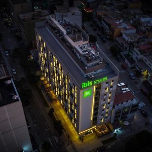 Ibis Styles Lima San Isidro Exterior photo