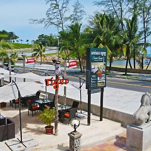 Hôtel Sunset Lounge à Sihanoukville Exterior photo