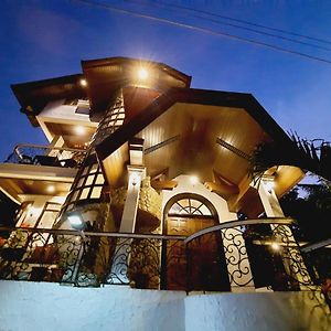 El Castillo Bed And Breakfast Angono Exterior photo