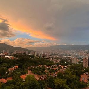 Paraiso En La Ciudad Medellín Exterior photo