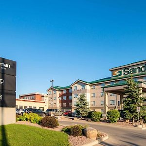 Sandman Hotel & Suites Winnipeg Airport Exterior photo