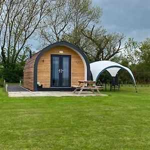 Honeypot Hideaways Luxury Glamping - Exclusively For Adults Chester Exterior photo